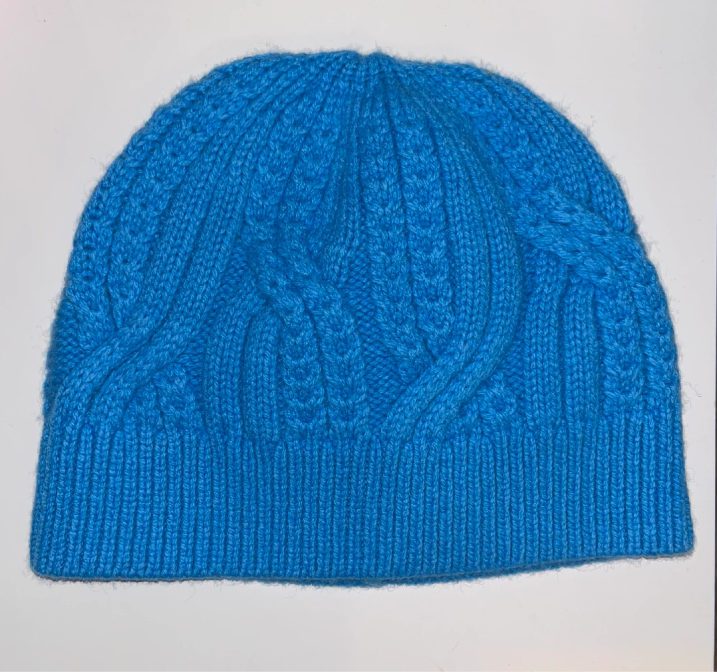 🆕Club Monaco Blue Cable Knit Beanie OS/UT