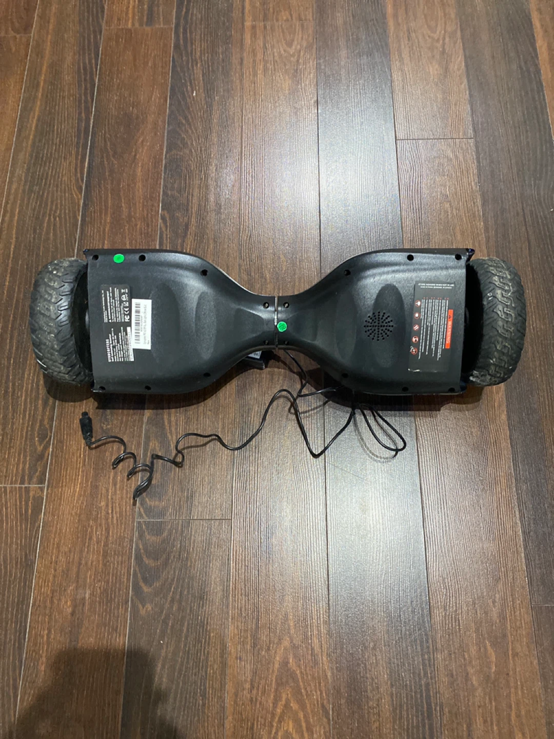 It doesn’t work. Blue Hoverboard with Charger - photo 2