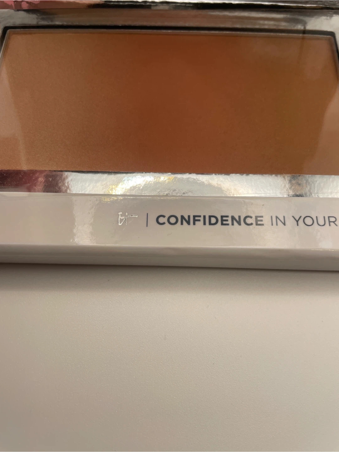 IT Cosmetics Makeup Bundle (NEW Bronzer + Concealer) - photo 4