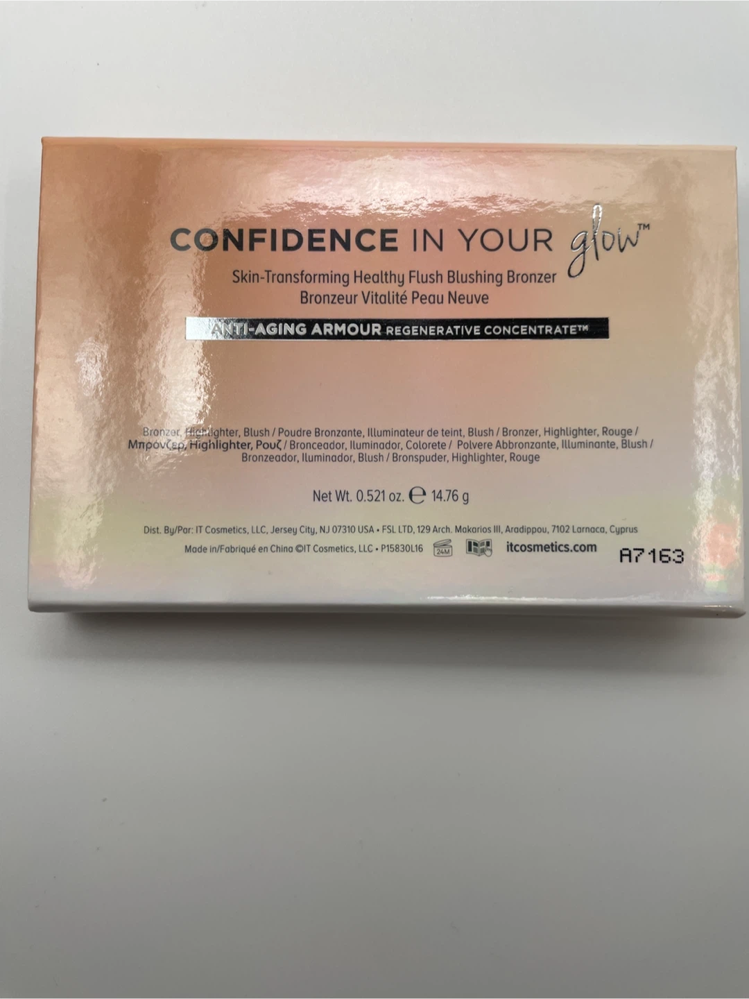 IT Cosmetics Makeup Bundle (NEW Bronzer + Concealer) - photo 5