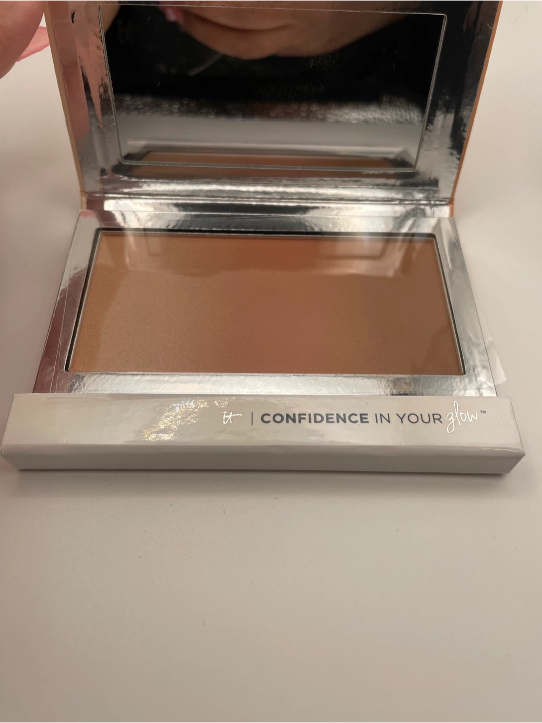 IT Cosmetics Makeup Bundle (NEW Bronzer + Concealer) - photo 3