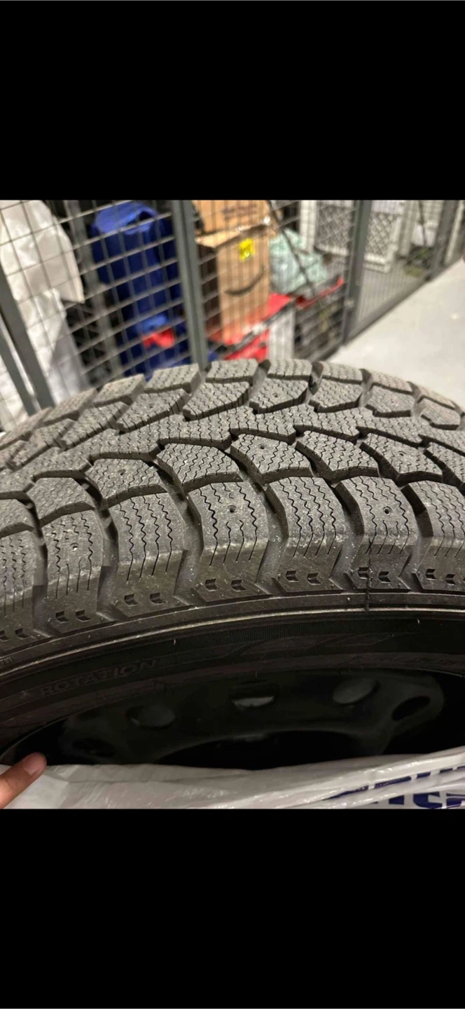 Winter tires including black steel wheels 225/65R17 - photo 2