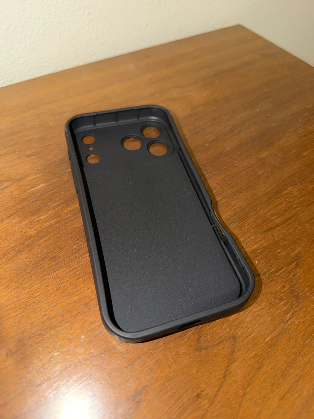 Iphone 17ProMax Soft matte all cover case - photo 2