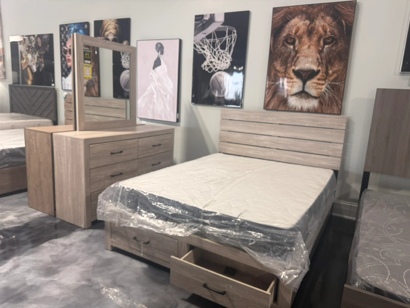 Light Wood Queen Bed Frame Mattress with Storage Drawers