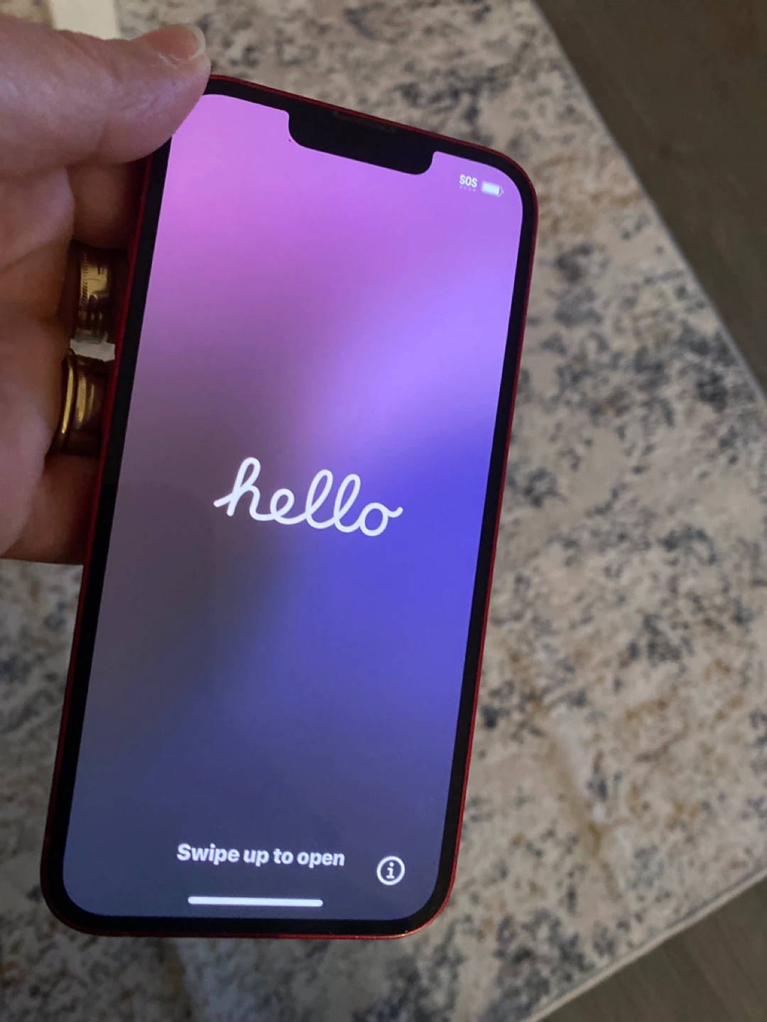 Apple iPhone 13 RED