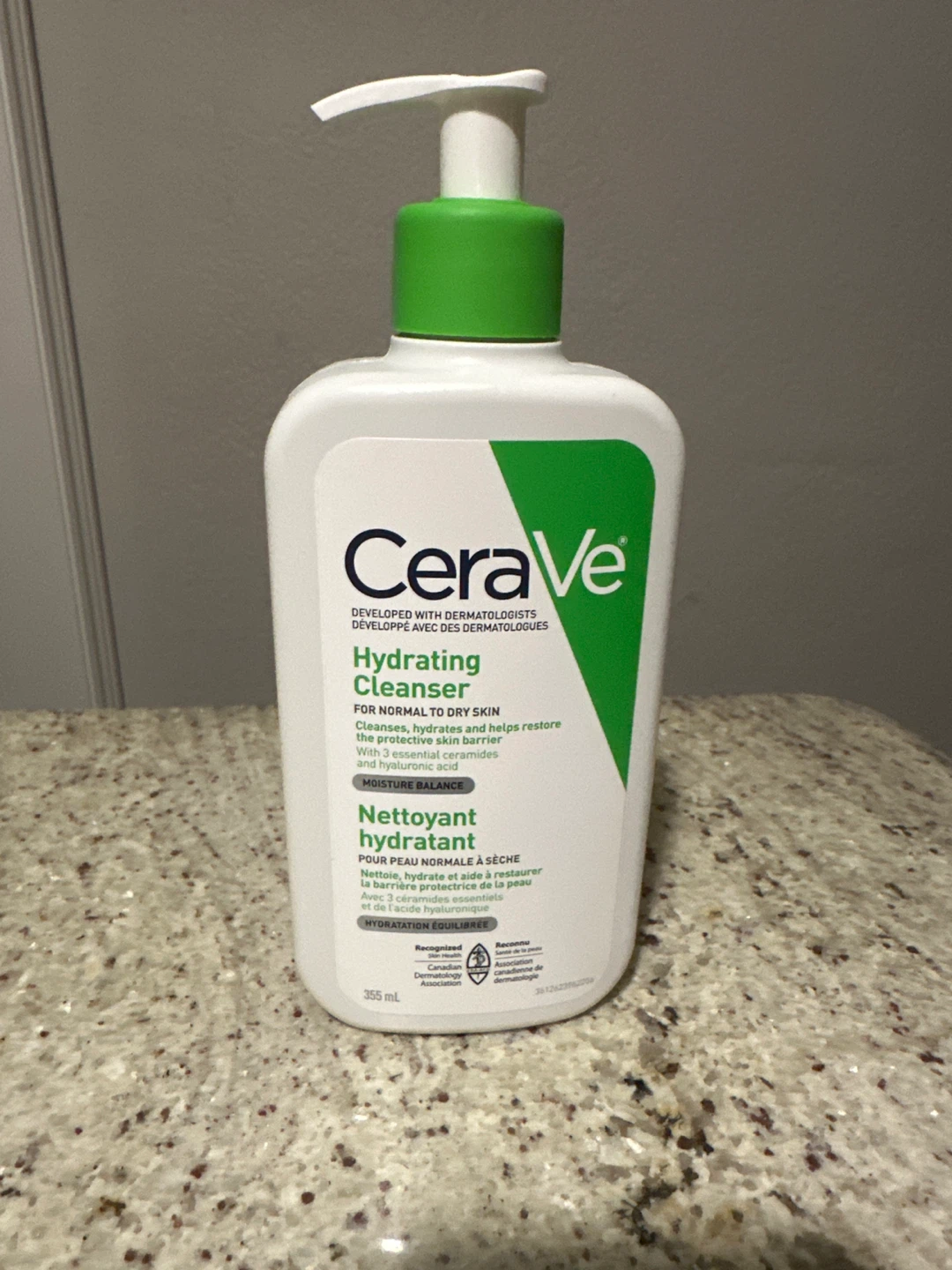 CeraVe Hydrating Cleanser 355 mL