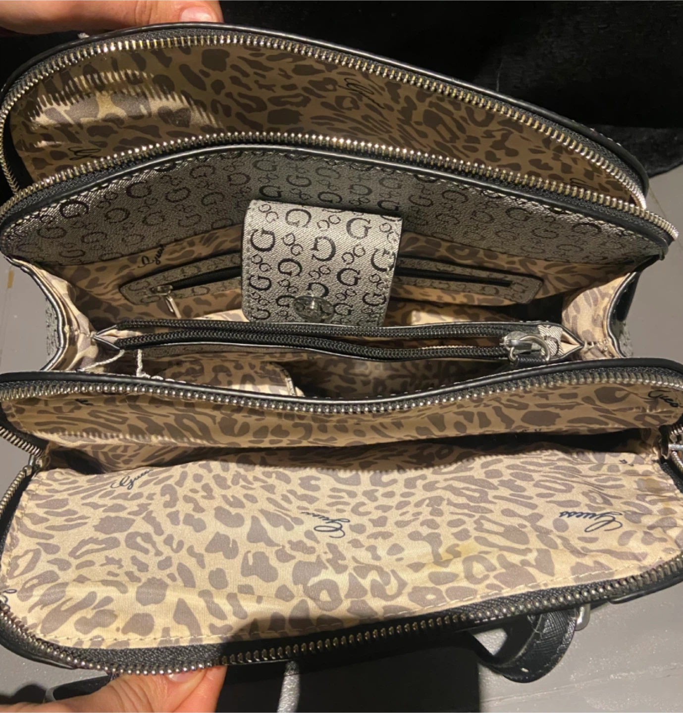 Guess Monogrammed Shoulder Bag - photo 3