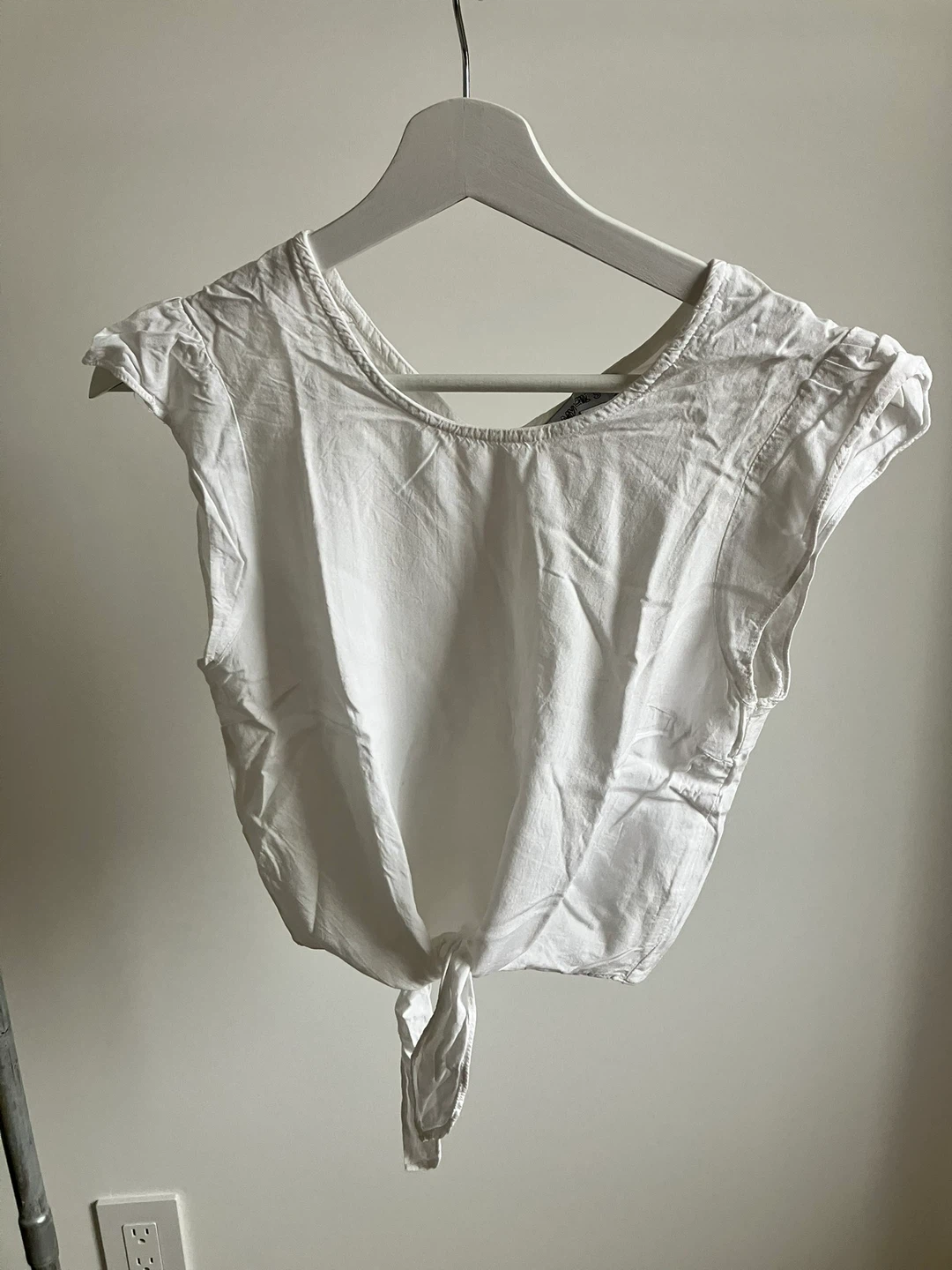 Cropped Tie-Front Tops Size S - photo 3