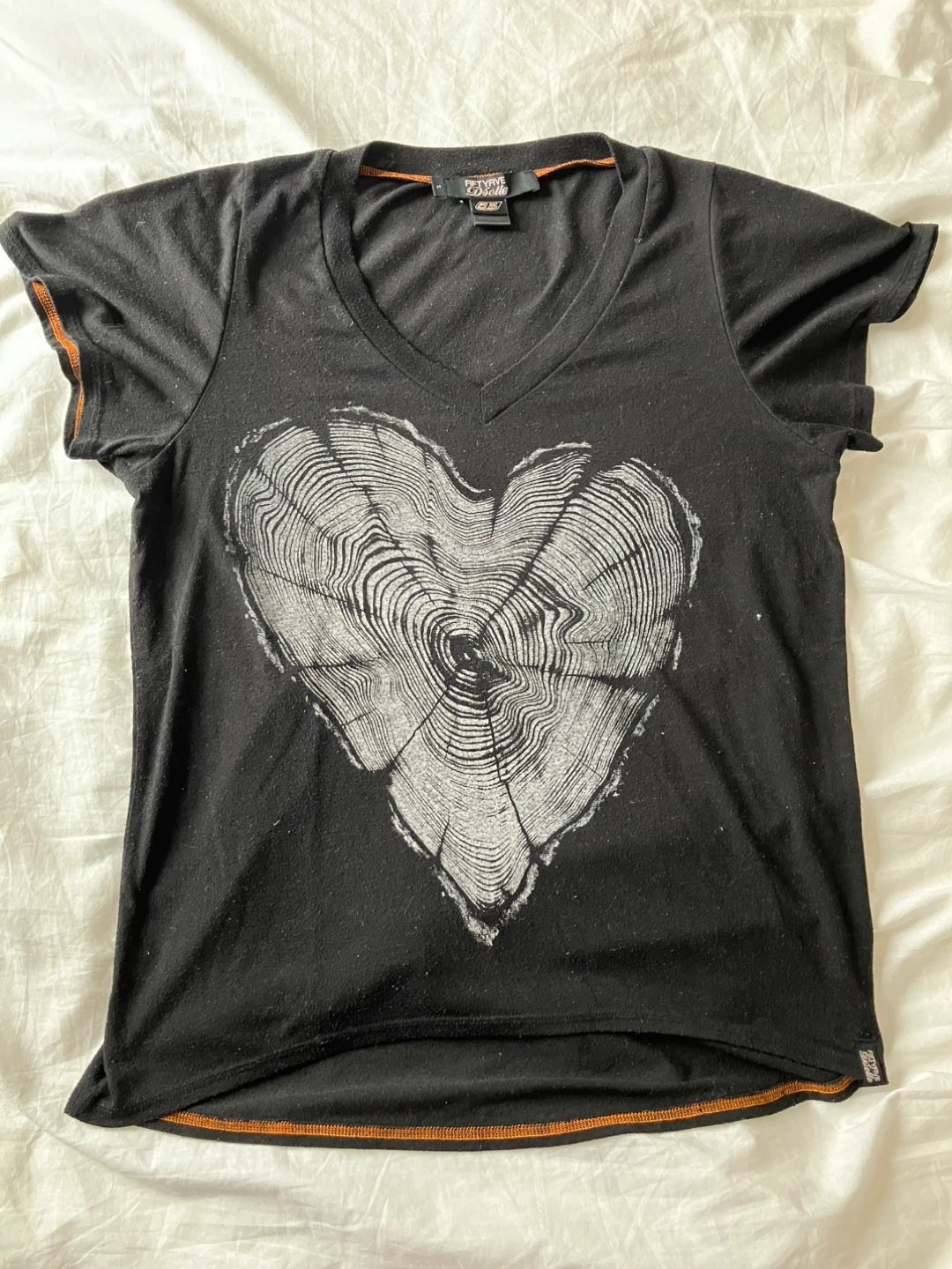 Diesel 55DSL Black Heart Tree Ring V-Neck T-Shirt