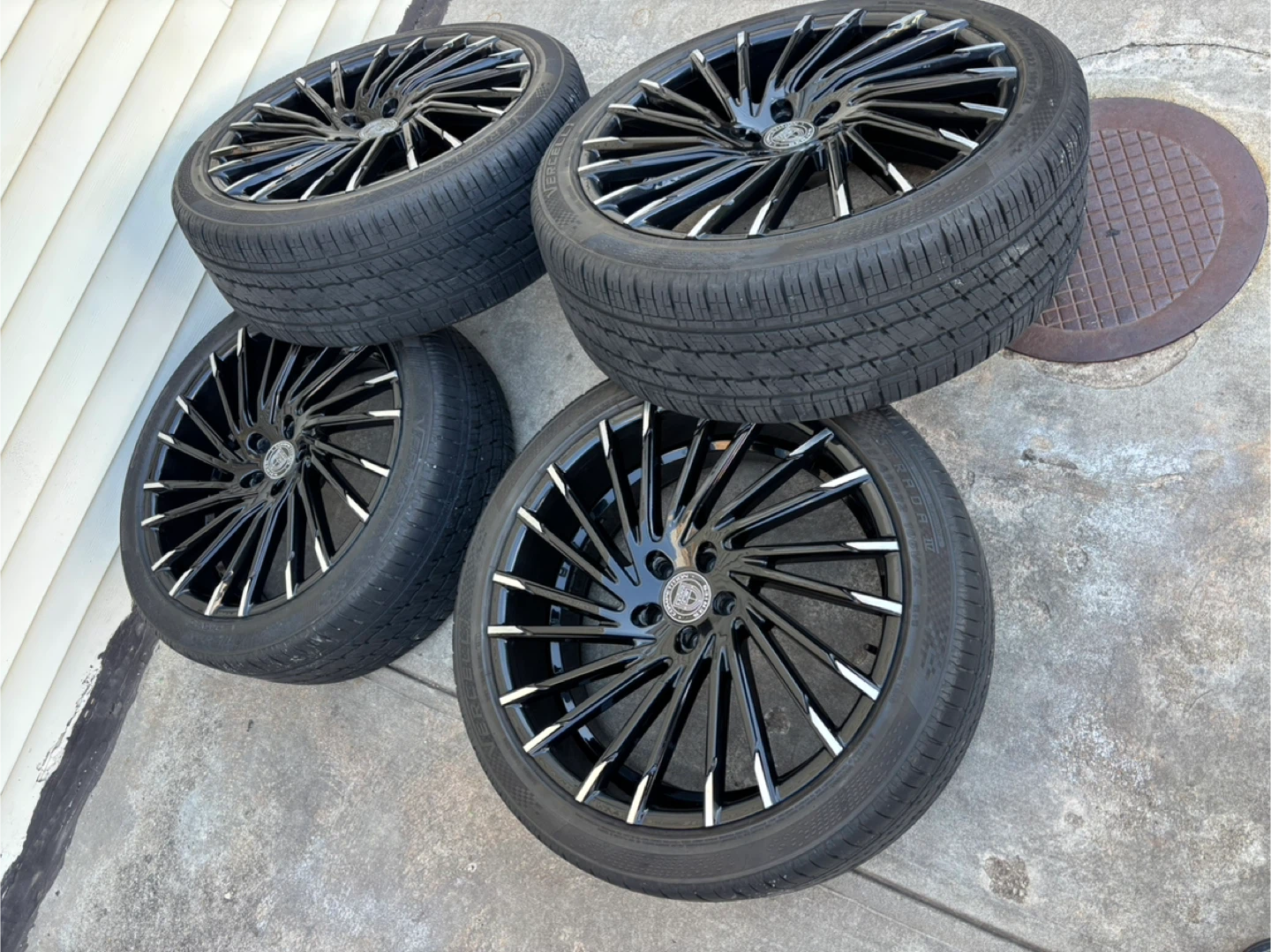 22x9 5x114.3  HRE FlowForm FF10 Wheels - photo 3