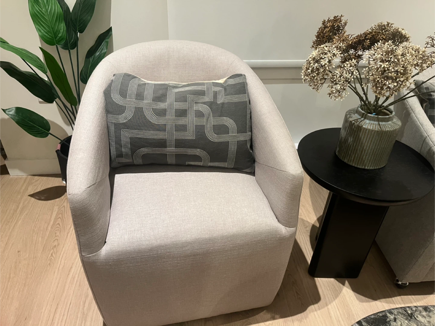 Set of 2 upholstered accent chairs