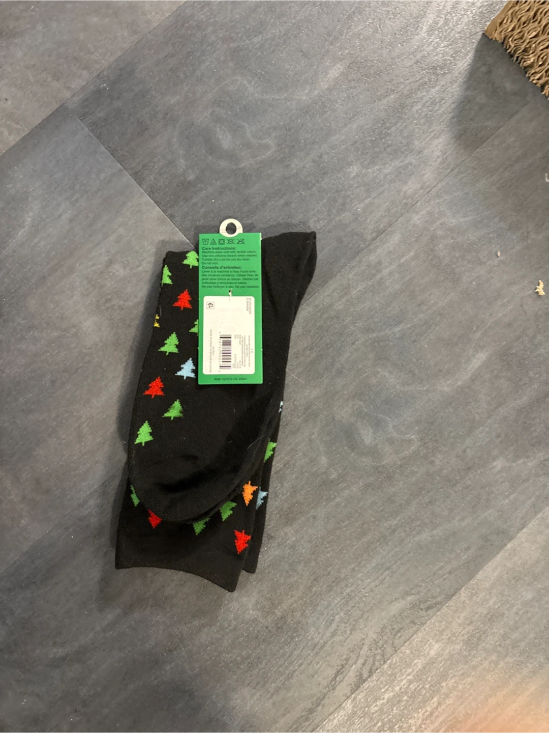 Men's Christmas Tree Socks - Shoe Size 7-11 - photo 3