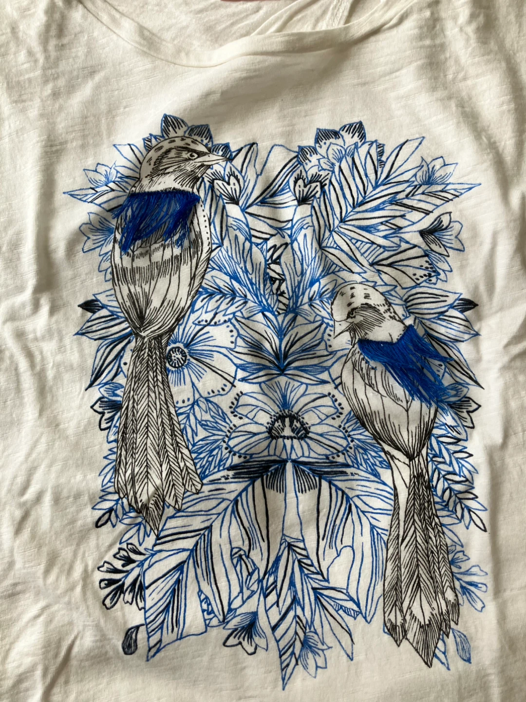 Cropped White Tee with Blue Bird Print - photo 4