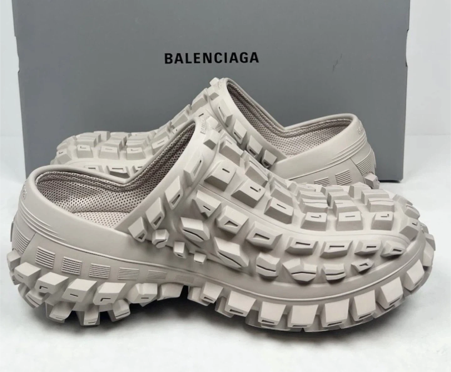 Balenciaga Bouncer Defender Clogs - photo 5
