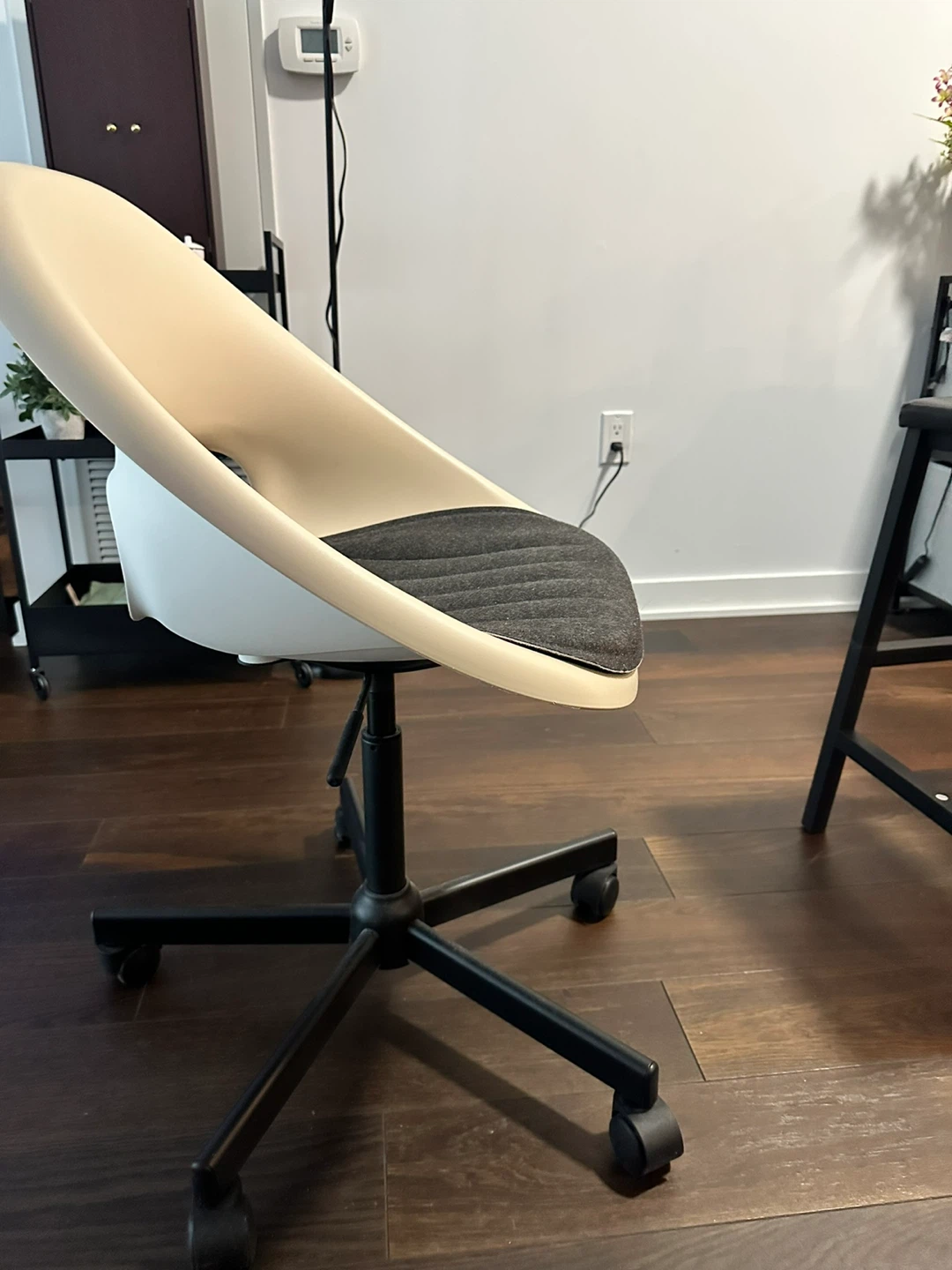 Beige and Grey ikea Office Chair - photo 2