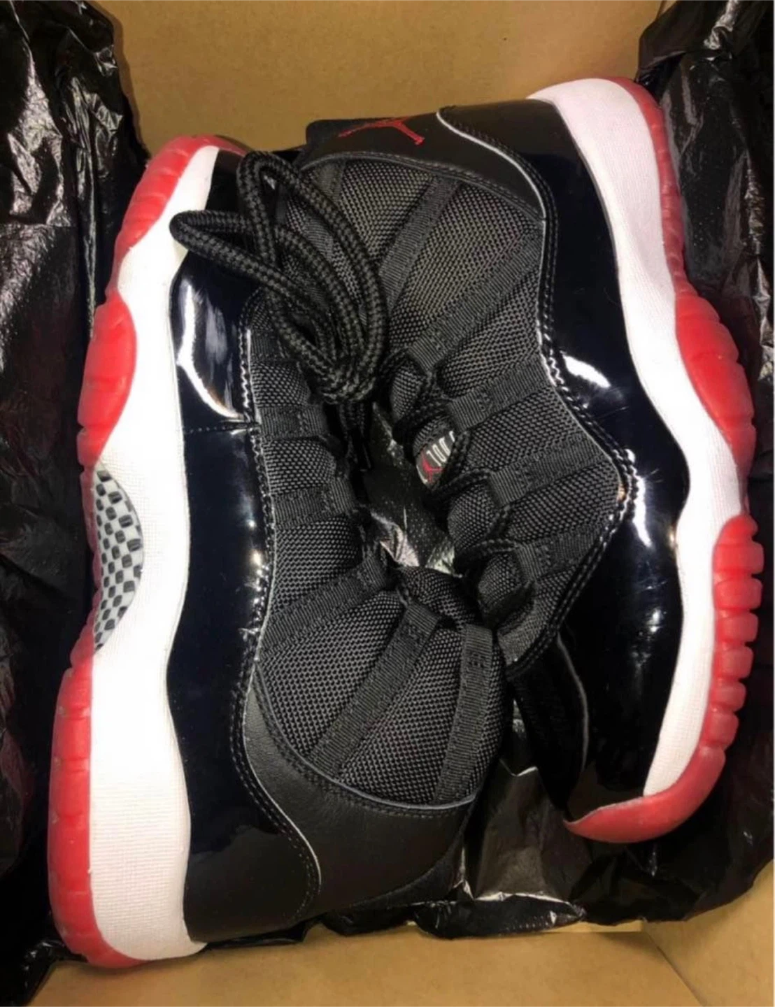 Air Jordan 11 Retro (GS) Black Red