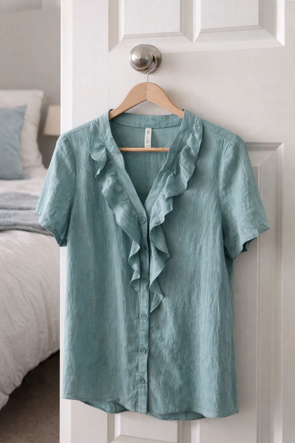 Soft Ruffle Front Button-Down Blouse – Size Large – NWOT