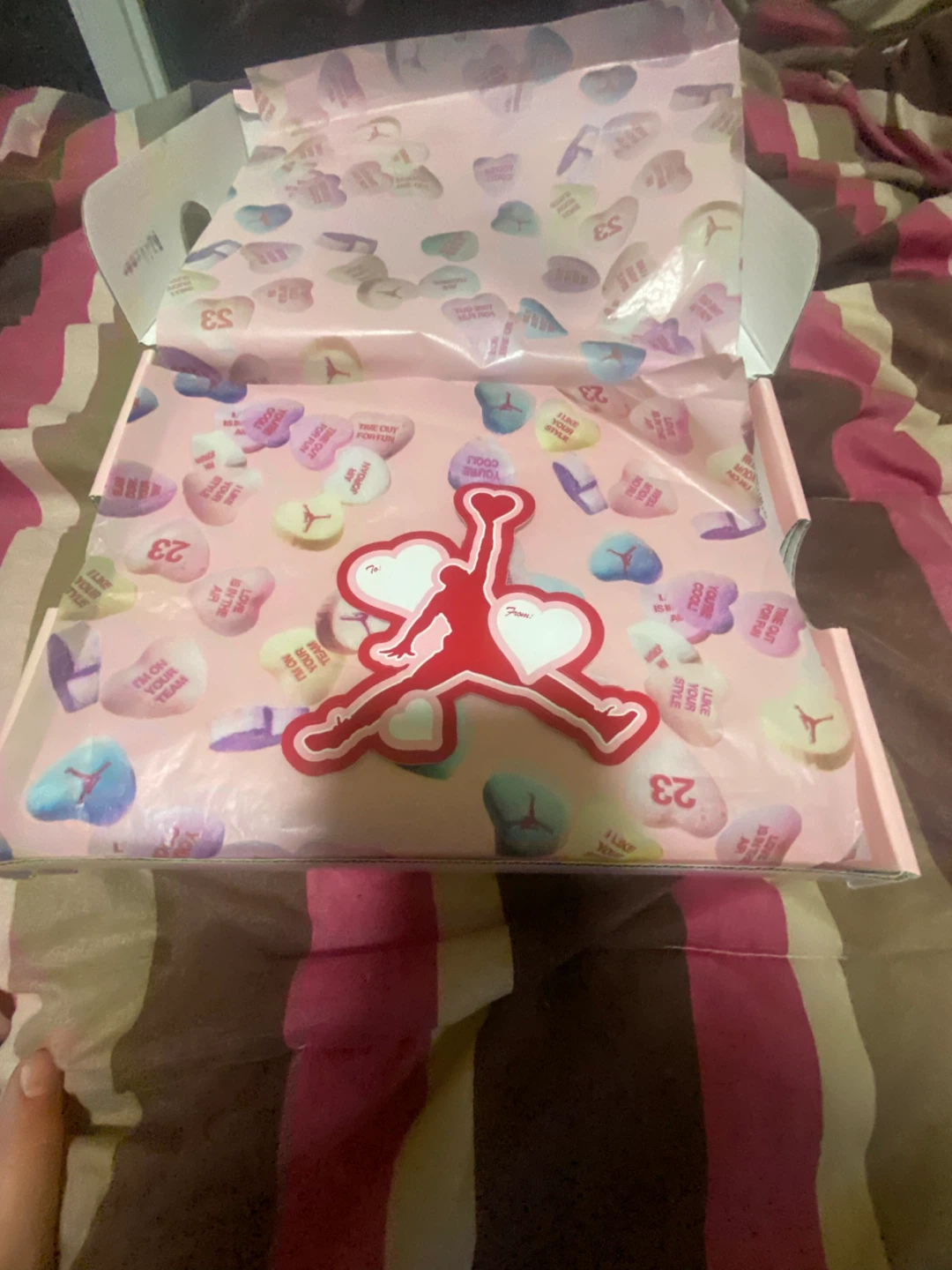 Nike Air Jordan 1 Mid SE (TD) "Valentine's Day" - photo 2