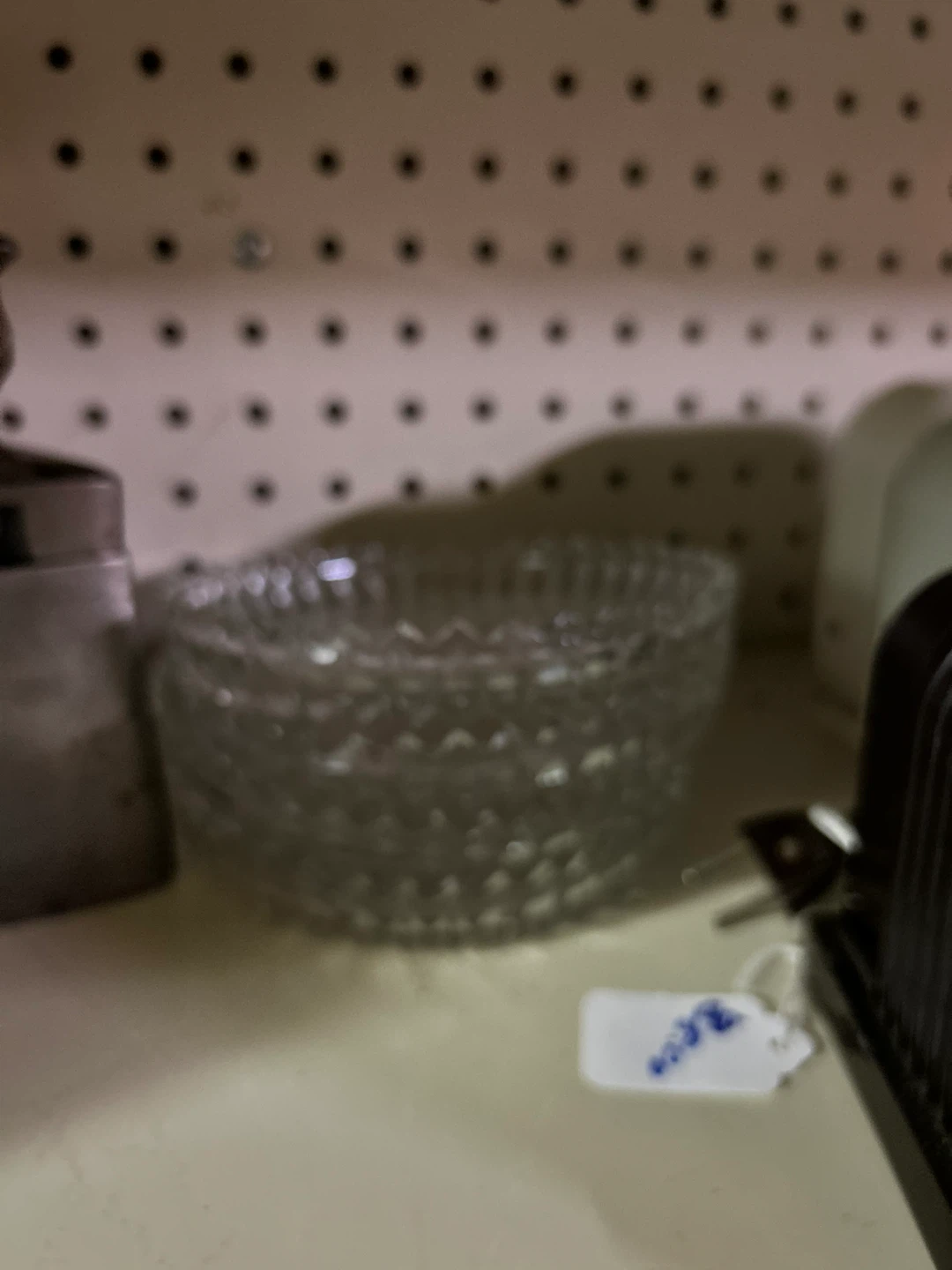 Glass dish