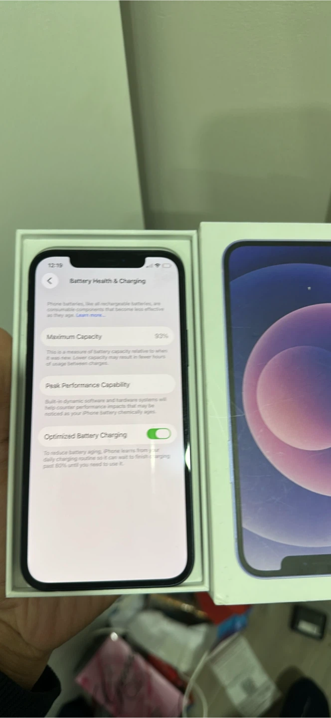 Apple iPhone 12 - photo 2