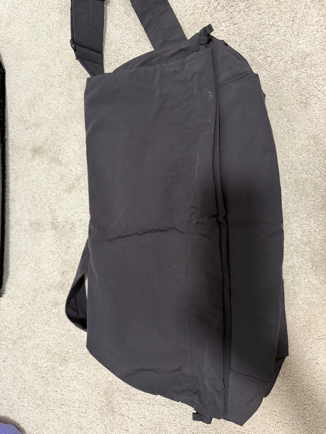 Uniqlo Black Messenger Bag - photo 2