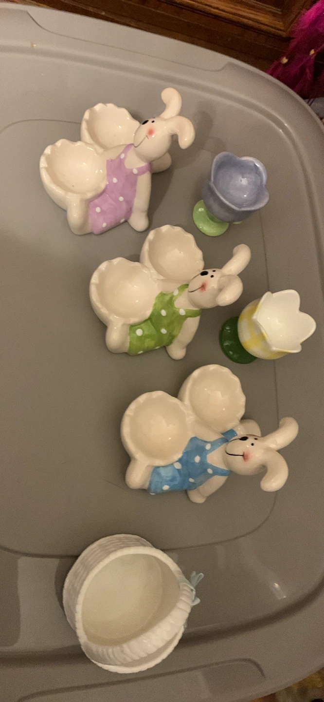 Lot CTG Brands Easter Bunny Egg Cups (Set of 3)