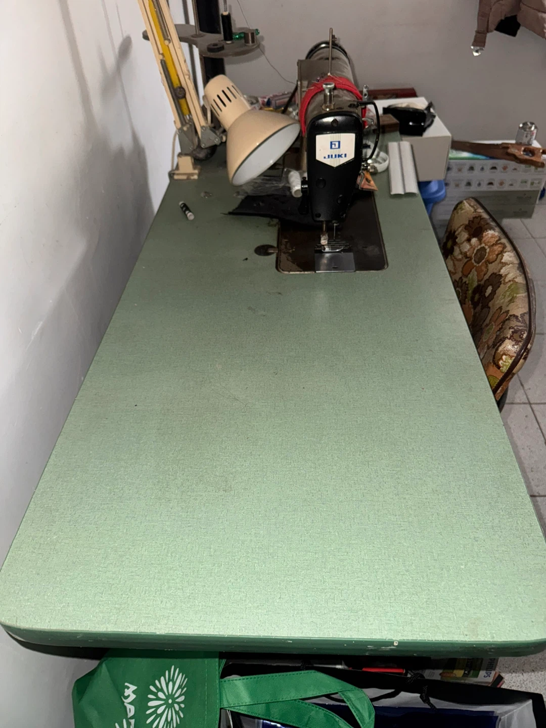 JUKI DDL-555 Industrial Sewing Machine - photo 2