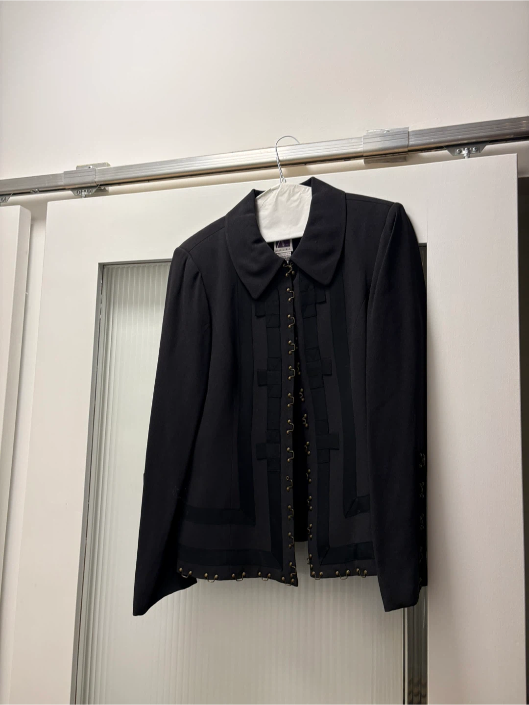 Zelda Vintage Black Hook Closure Blazer
