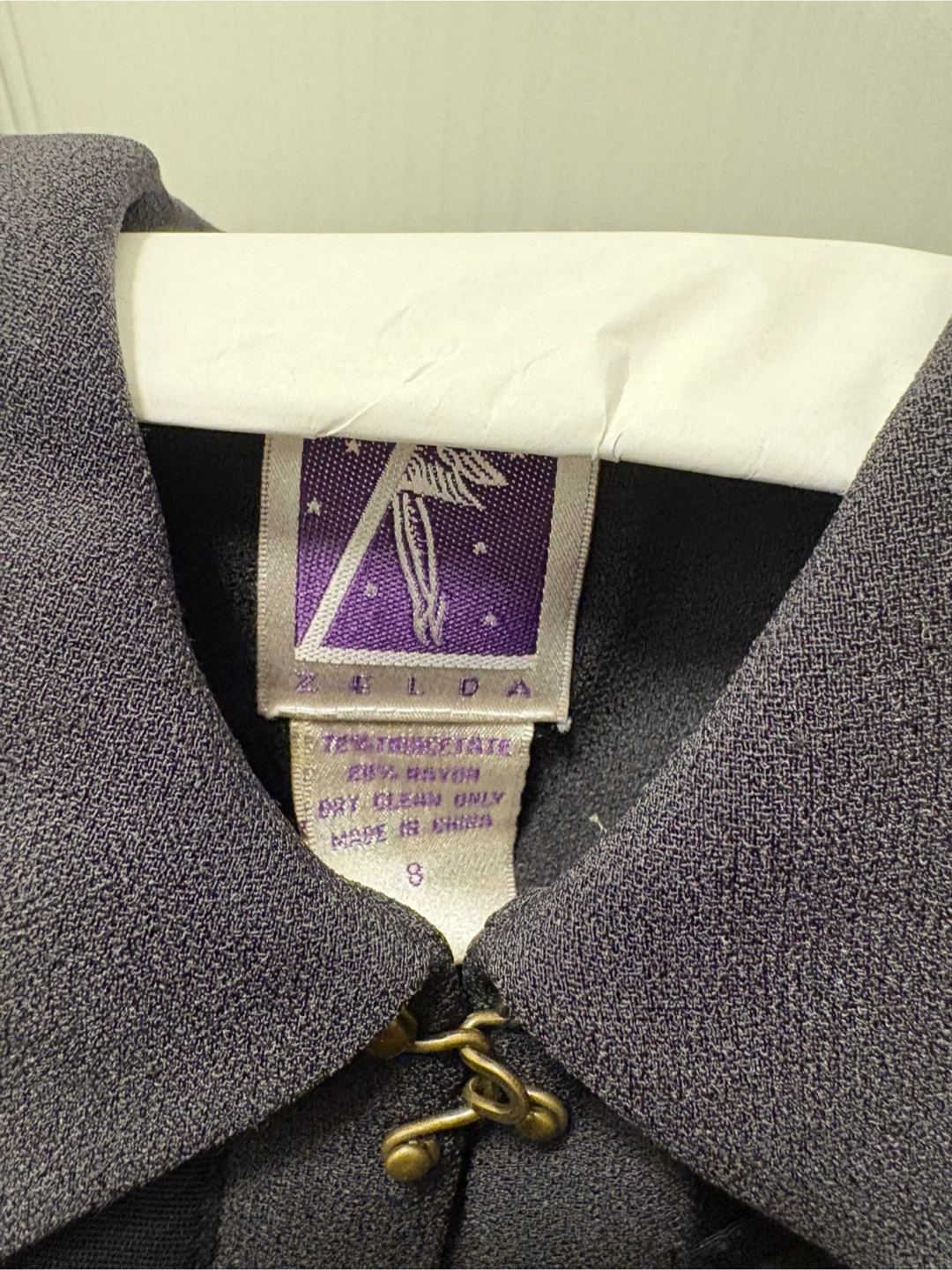 Zelda Vintage Black Hook Closure Blazer - photo 4