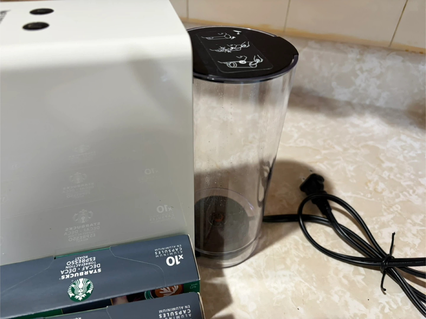 Nesspresso espresso machine with coffee pods Starbucks - photo 3