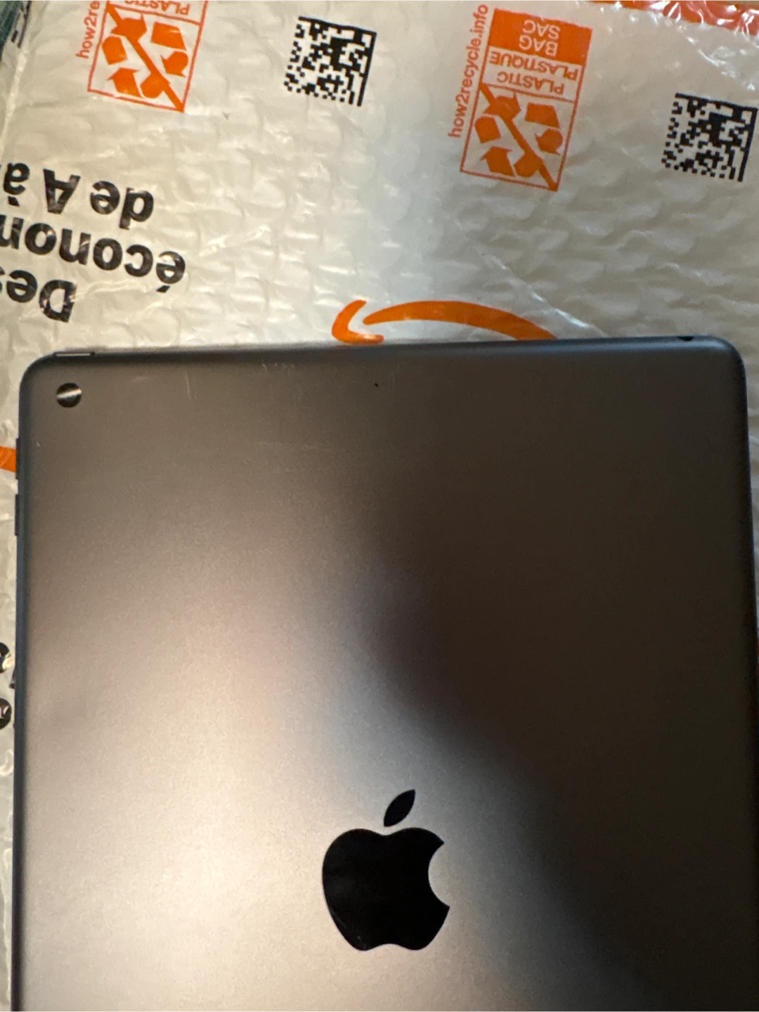 Apple iPad 9th gen - photo 3