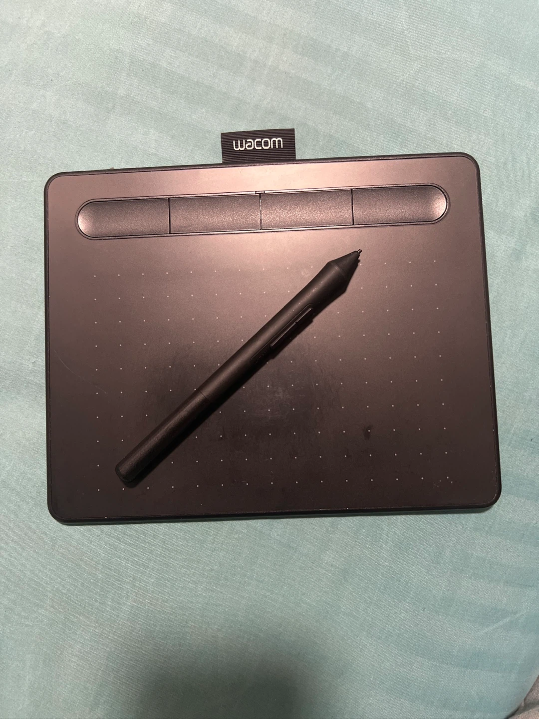 Wacom Intuos Pen Tablet