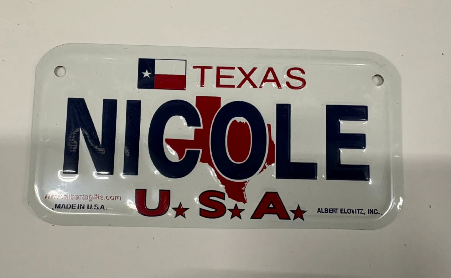 Small Texas “Nicole” Novelty License Plate – USA Style