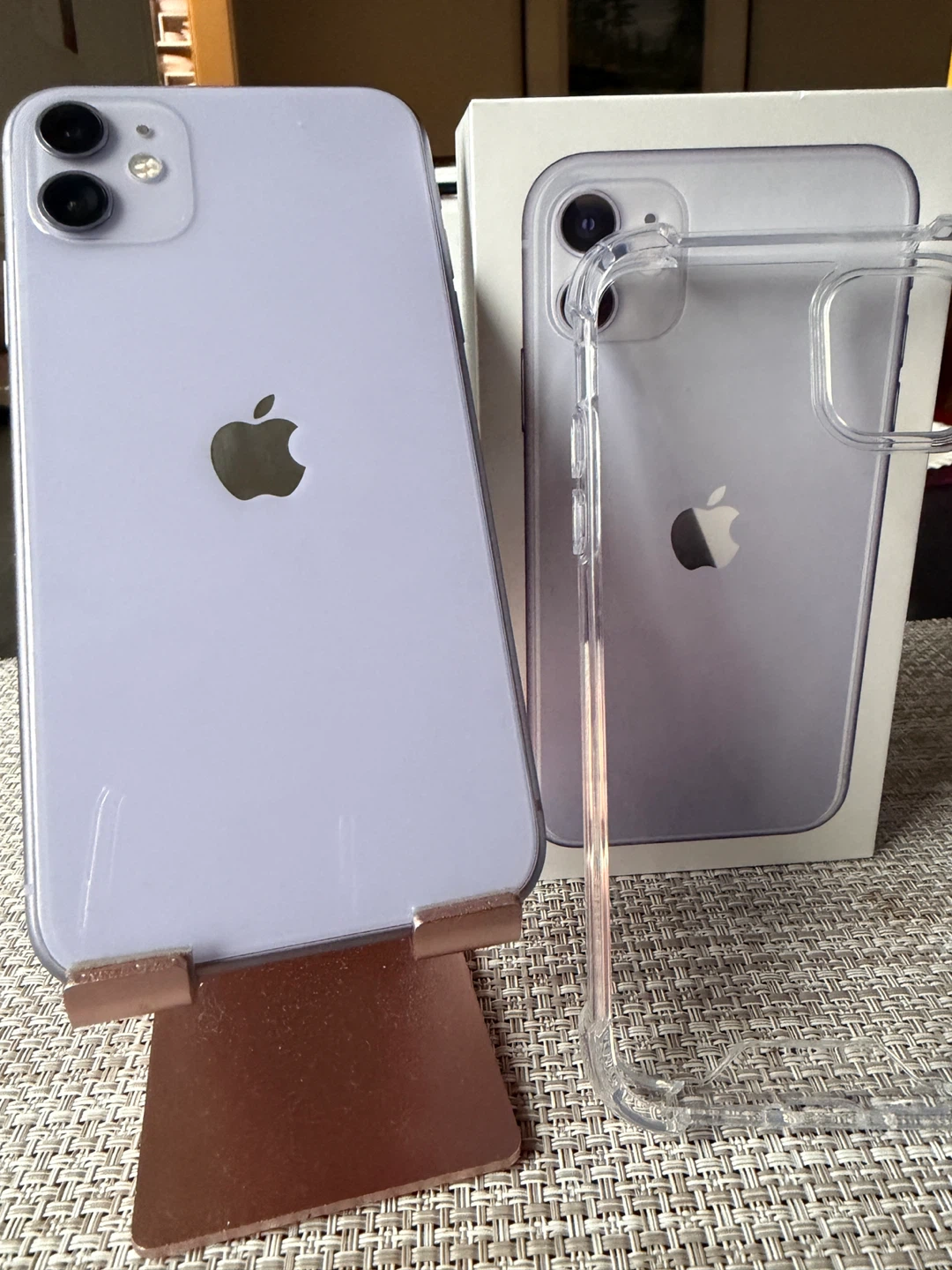 Apple iPhone 11 Purple 64GB - photo 2