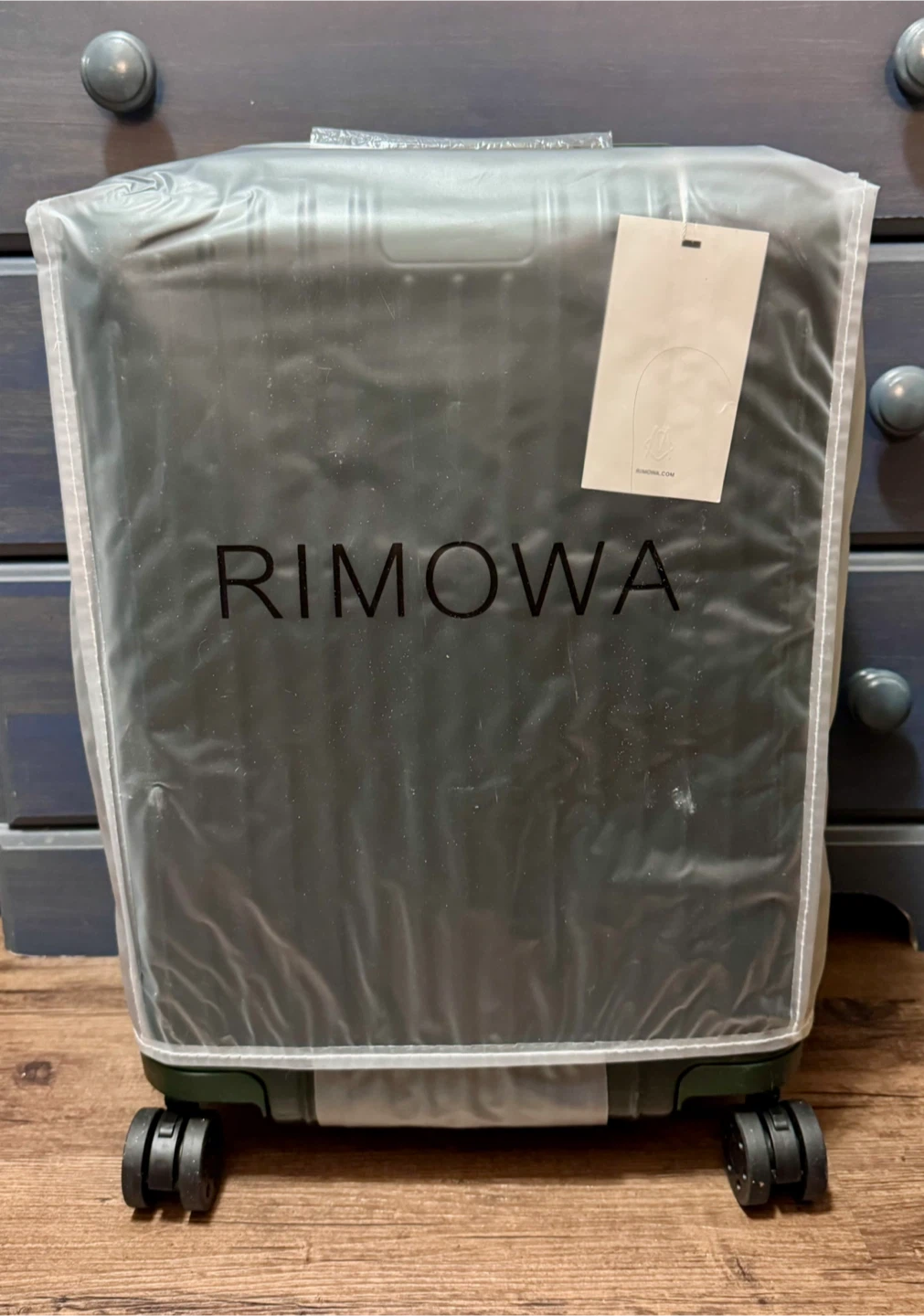 Rimowa Cabin Suitcase - Green