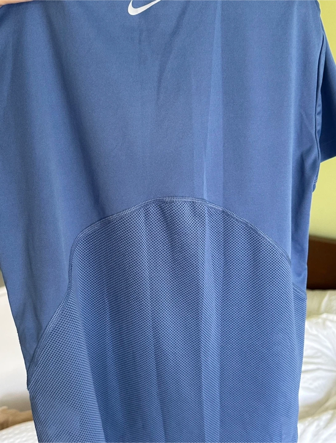 Women’s Nike Dri-FIT Running Shirt – XS (Like New) - photo 3