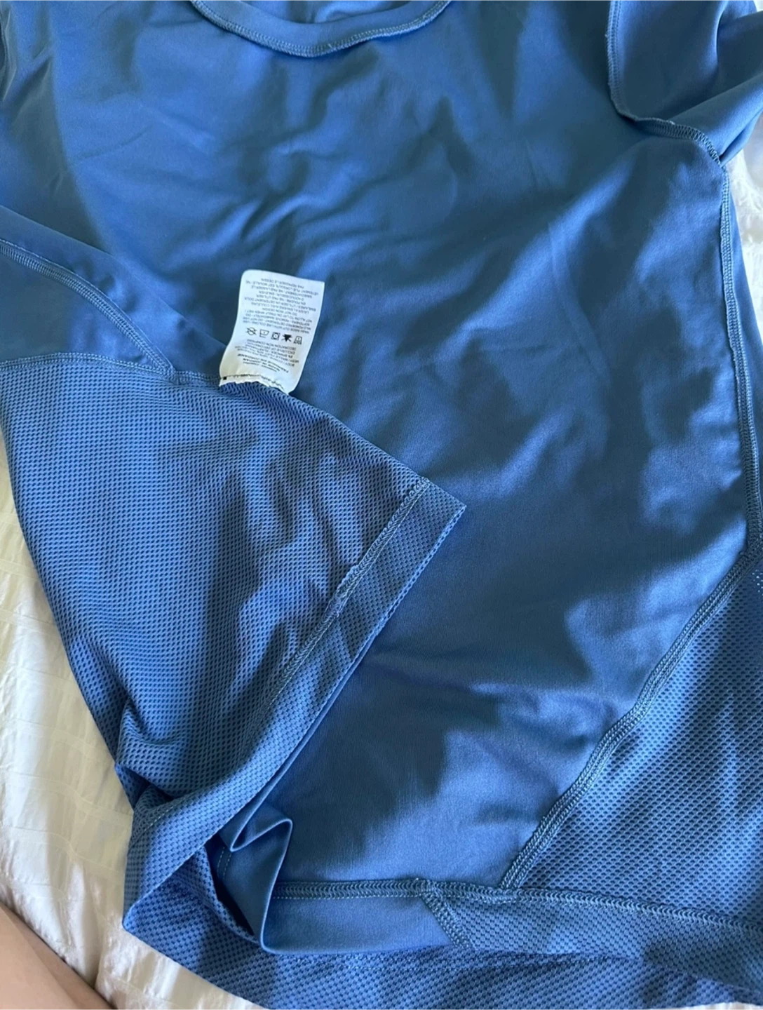 Women’s Nike Dri-FIT Running Shirt – XS (Like New) - photo 5