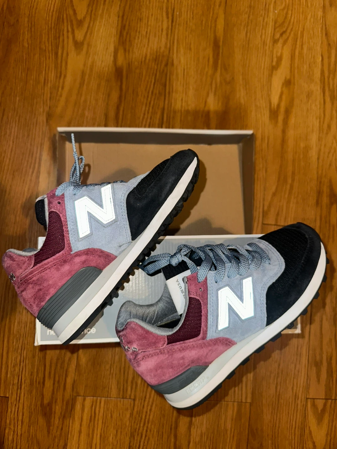 New Balance Women's Classic Sneakers Size 5