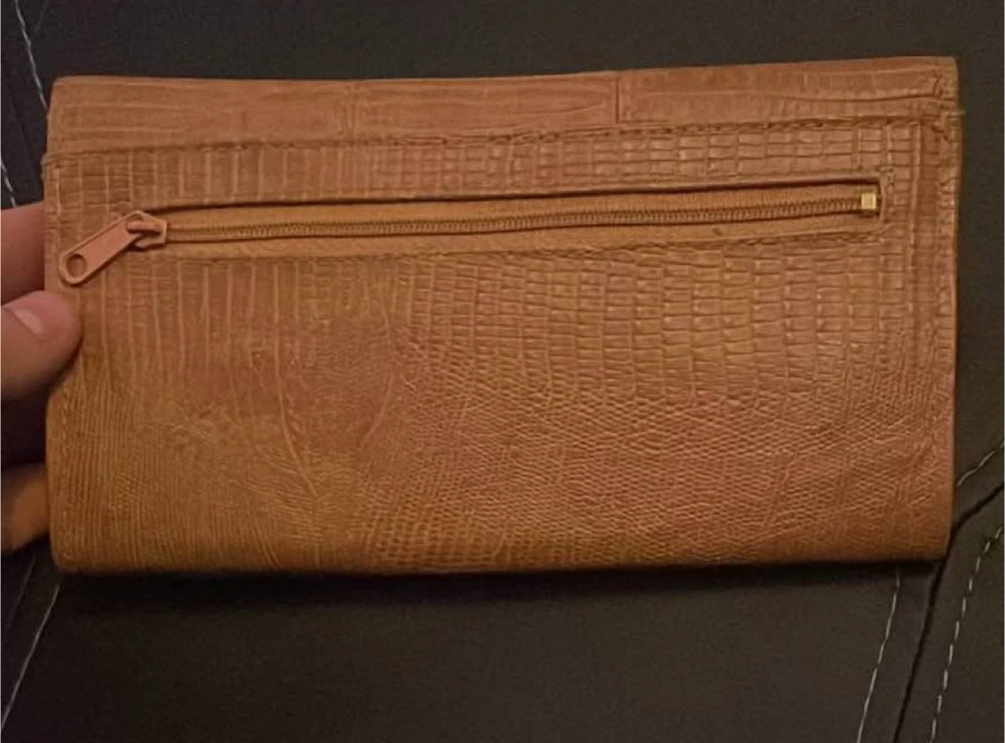 Vanderbilt Brown Faux Leather Lizard Embossed Wallet - photo 4