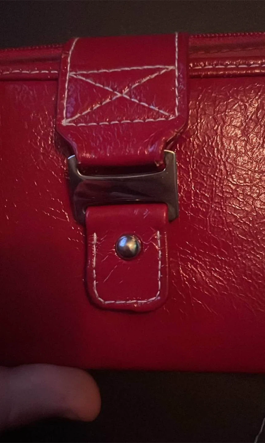 Red Wallet - photo 4