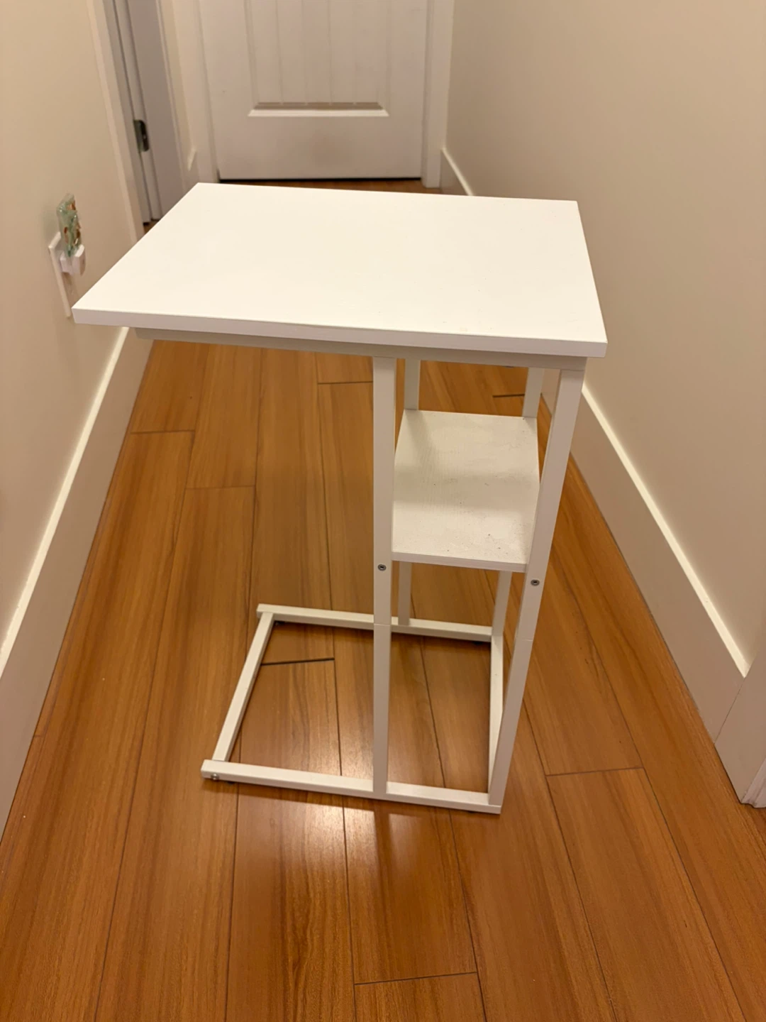White C-Table with Shelves