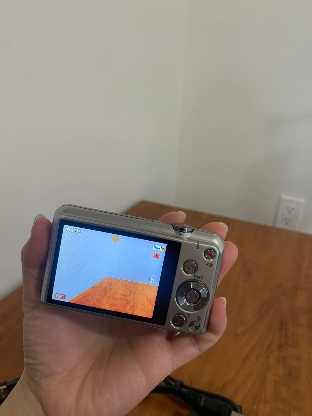 Casio EXILIM 6x Optical Zoom Digital Camera - photo 2