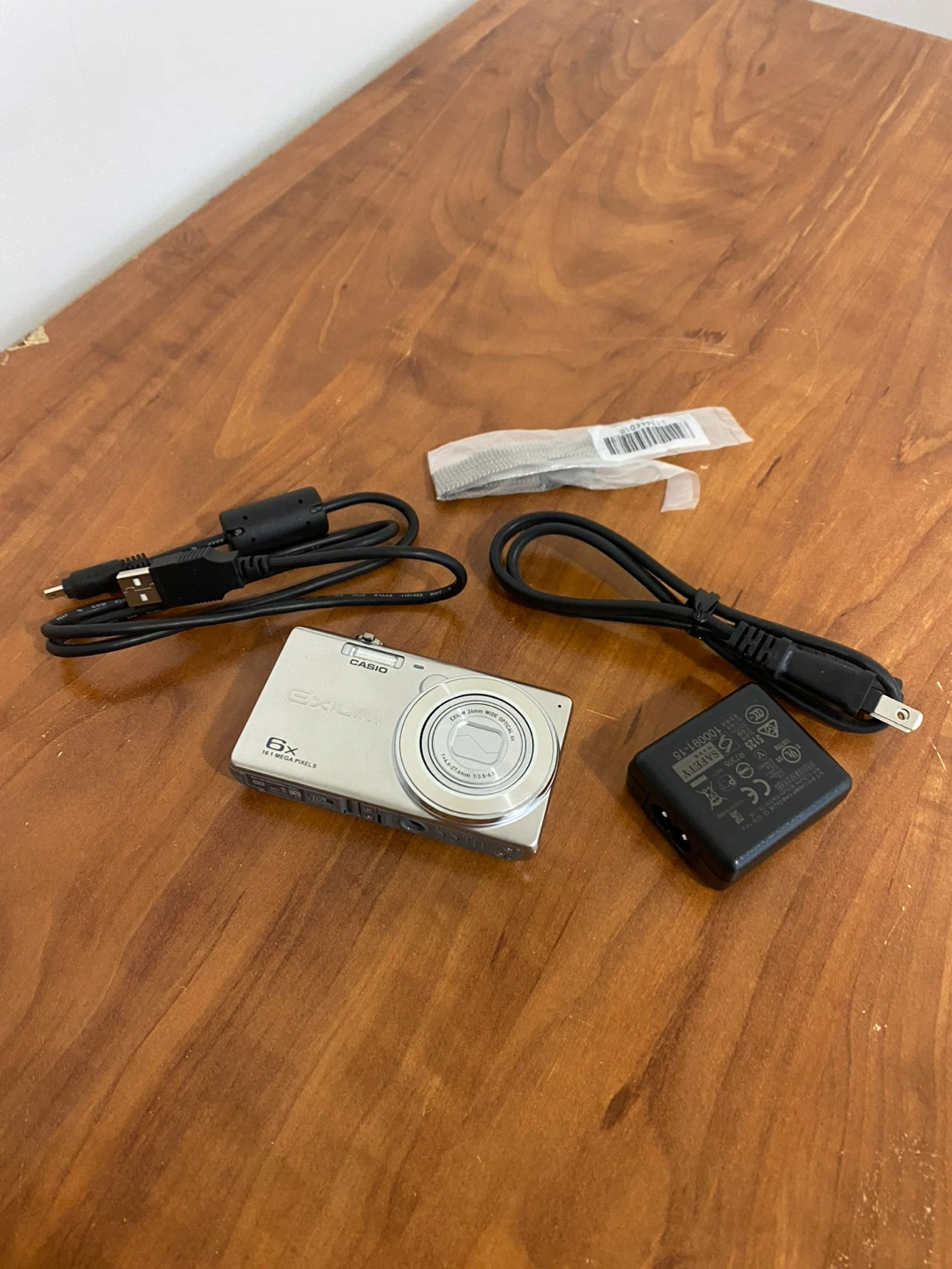 Casio EXILIM 6x Optical Zoom Digital Camera