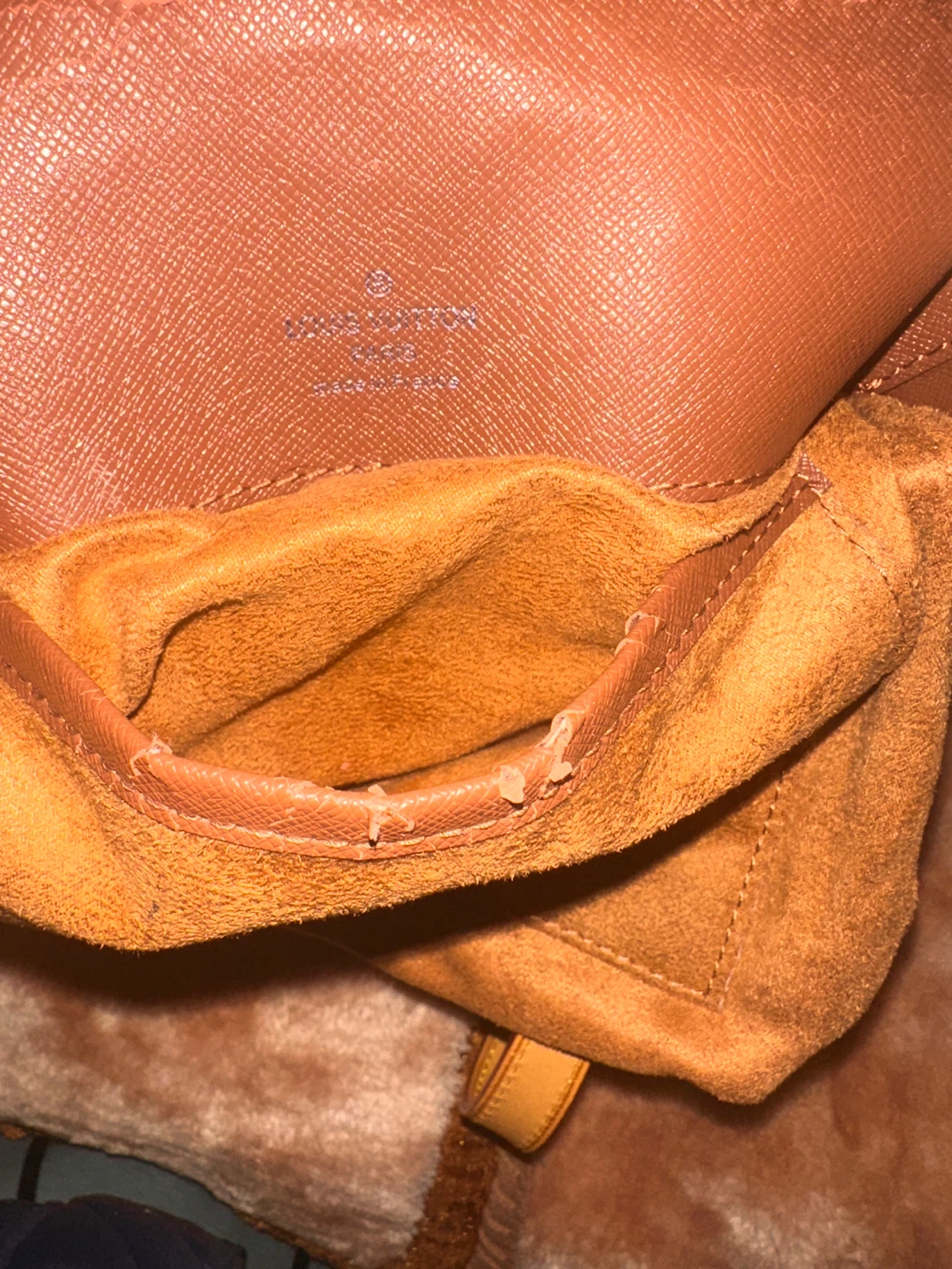Louis Vuitton Monogram crossbody bag - photo 5