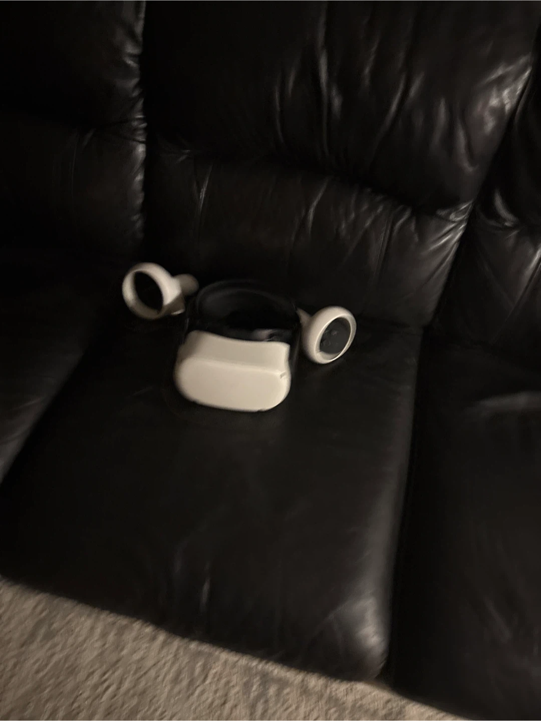 Meta Quest 2 Virtual Reality Headset
