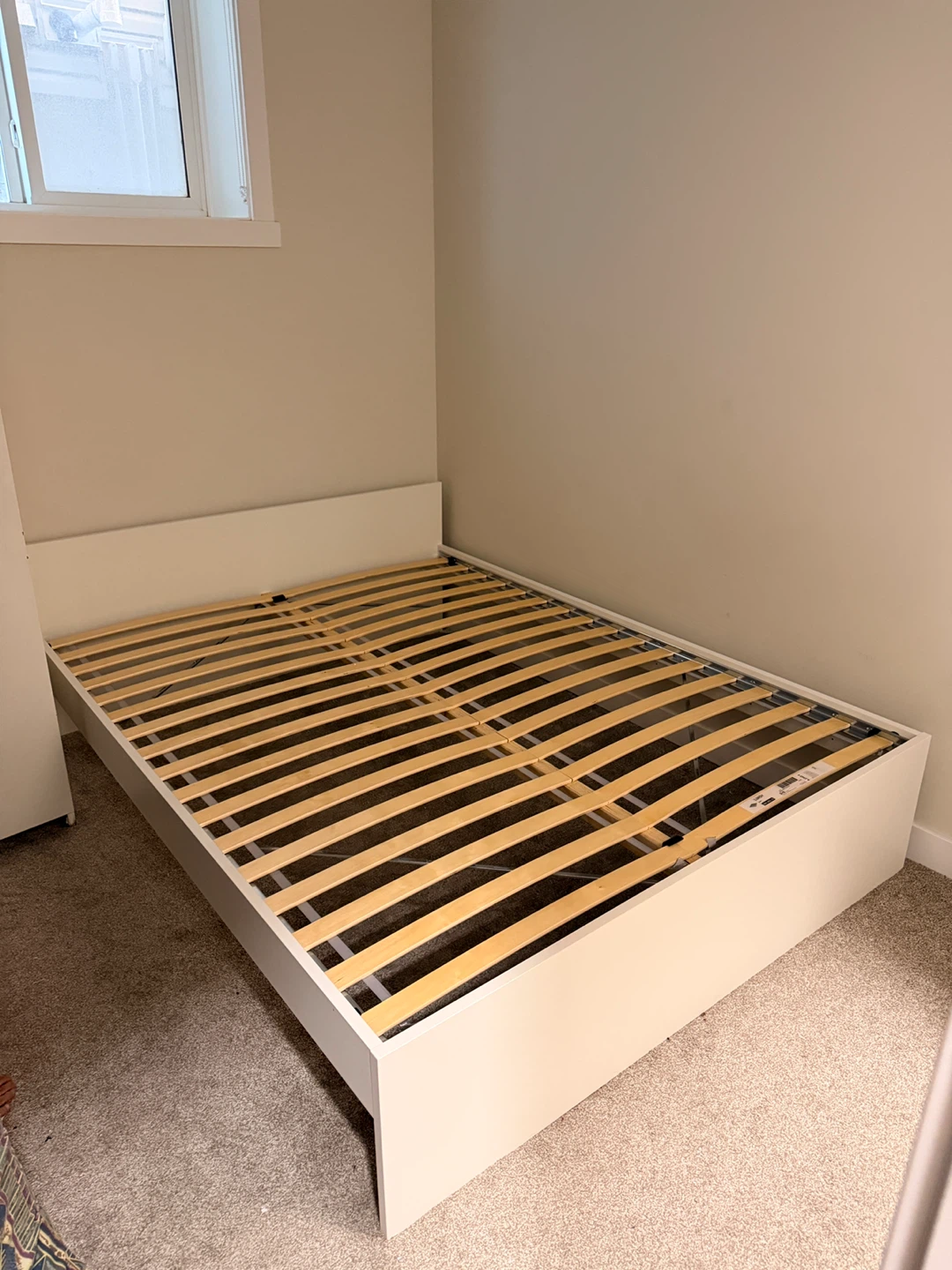 Queen size bed