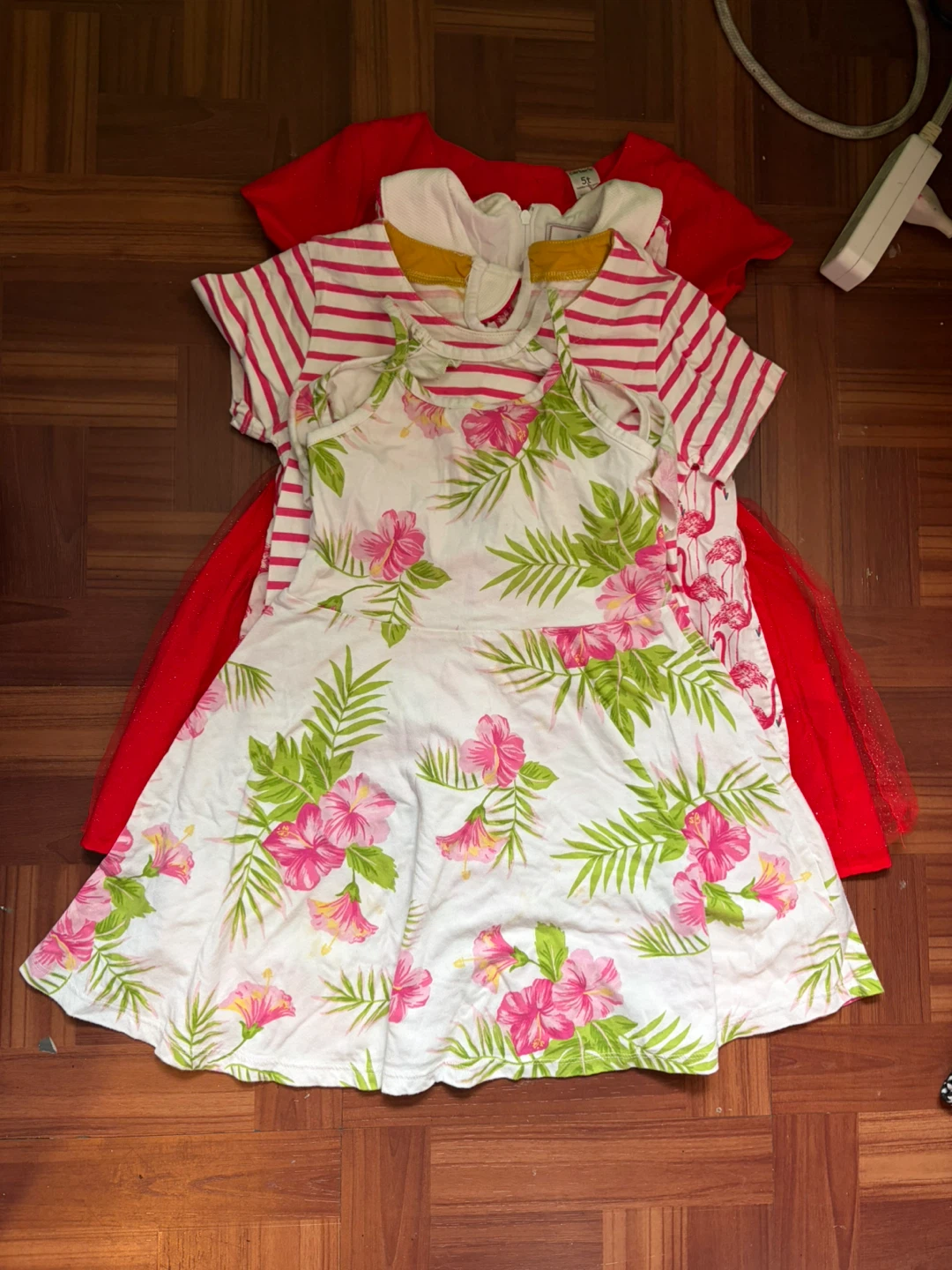 5T dresses - photo 4
