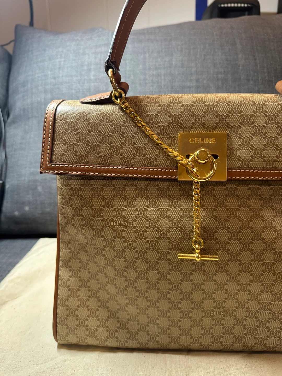 CELINE Triomphe Canvas Shoulder Bag - photo 3