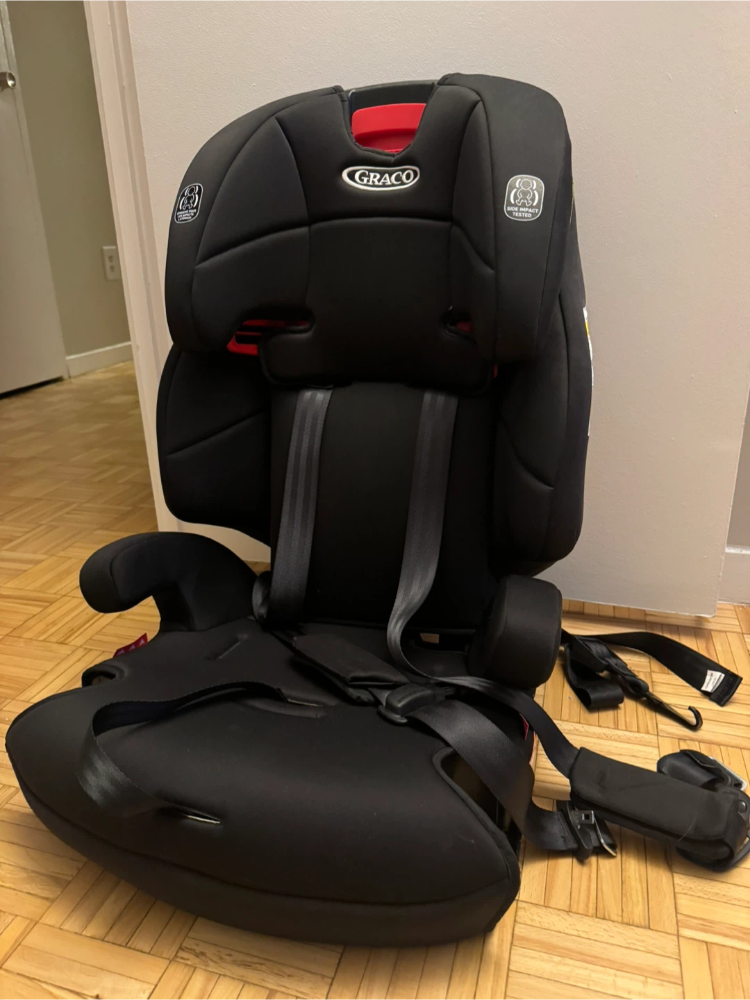 Graco Booster Car Seat - photo 2