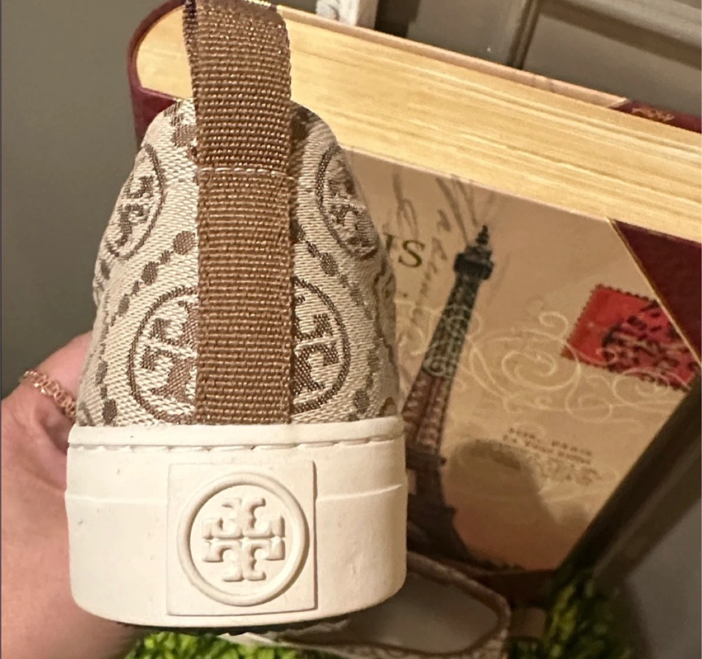 Tory Burch Logo Print Slip-On Sneakers - photo 4